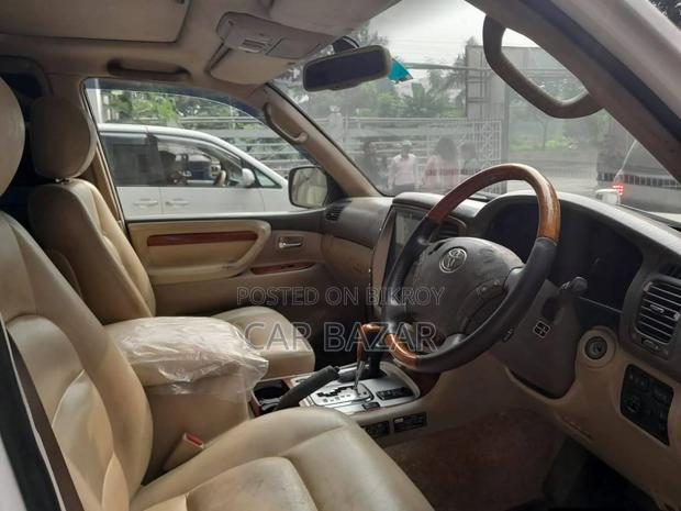 Lexus LX 470 AWD 2001 Pearl