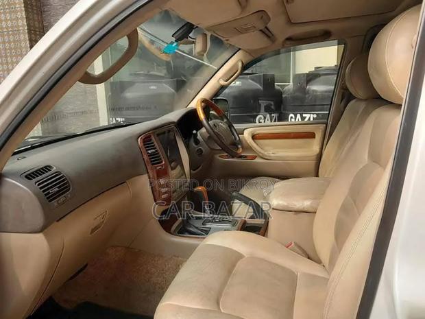 Lexus LX 470 AWD 2001 Pearl