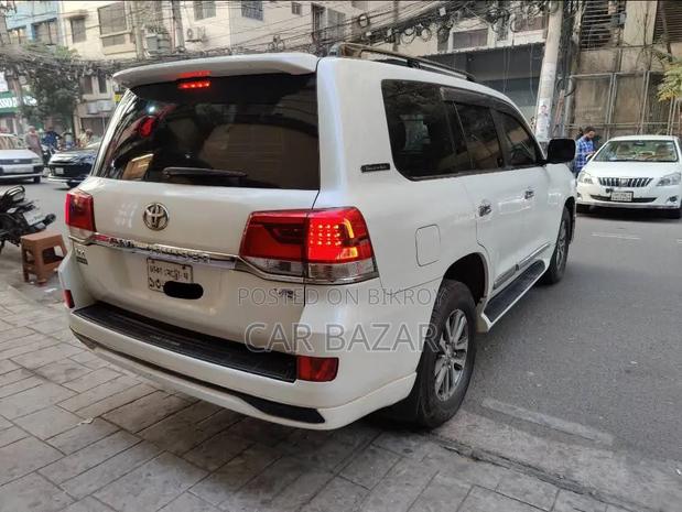 Toyota Land Cruiser 2014 Pearl