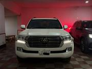 Toyota Land Cruiser 2017 Pearl for sale