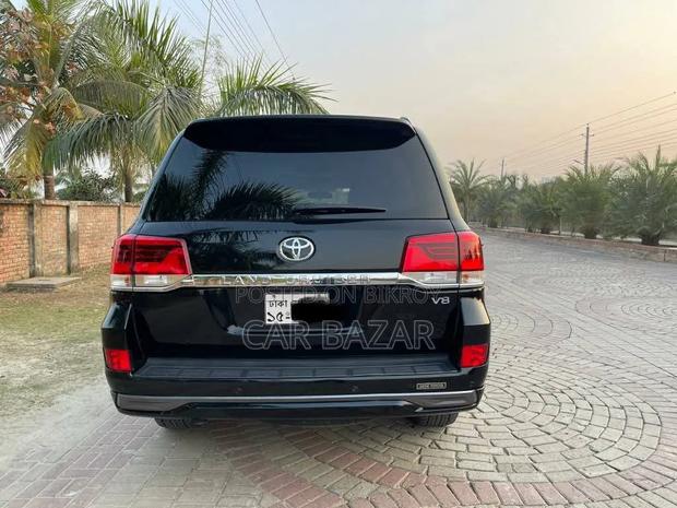 Toyota Land Cruiser 2015 Black