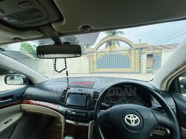 Toyota Premio 2002 Silver