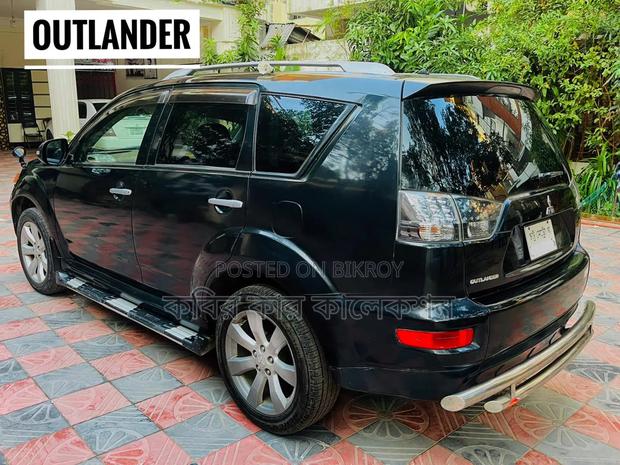 Mitsubishi Outlander 2010 Black