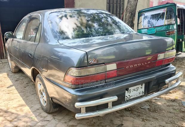 Toyota Corolla Sedan 1993 Gray