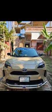 Toyota Corolla Cross Hybrid S AWD 2024 Gold for sale