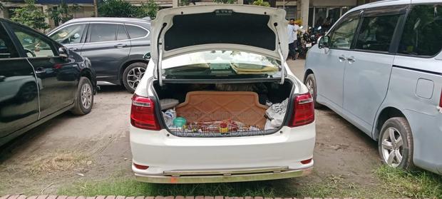 Toyota Axio 1.5 G 4WD 2015 White