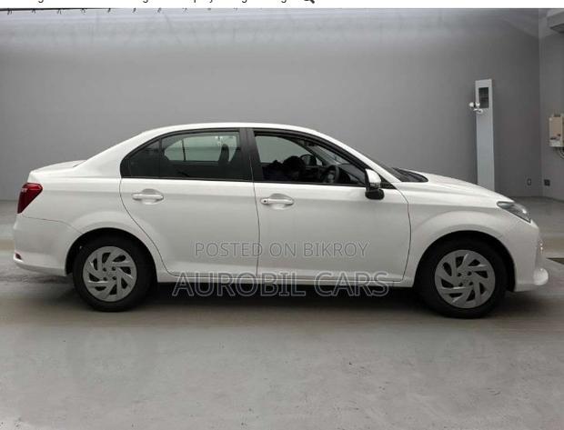 Toyota Axio 2021 White