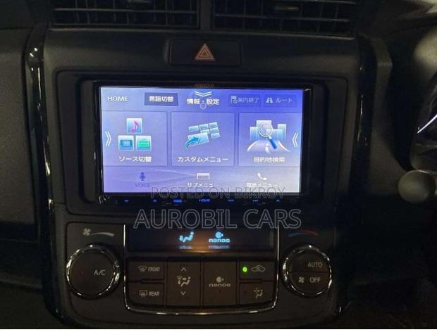 Toyota Axio 2021 White