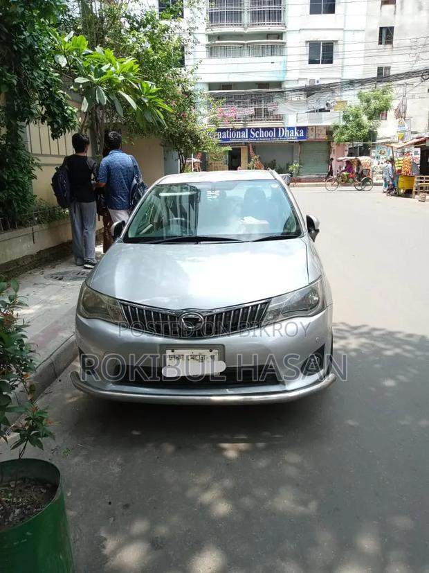 Toyota Axio 2013 Silver
