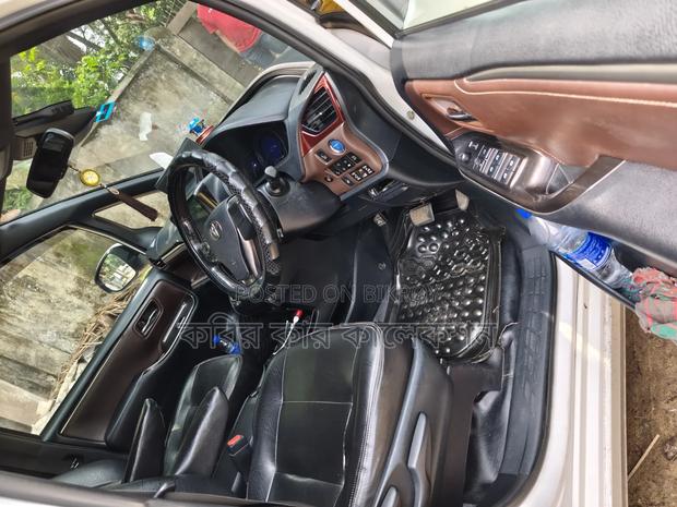 Toyota Noah 2018 Pearl