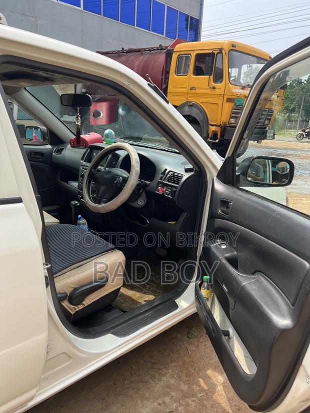 Toyota Probox 2006 White