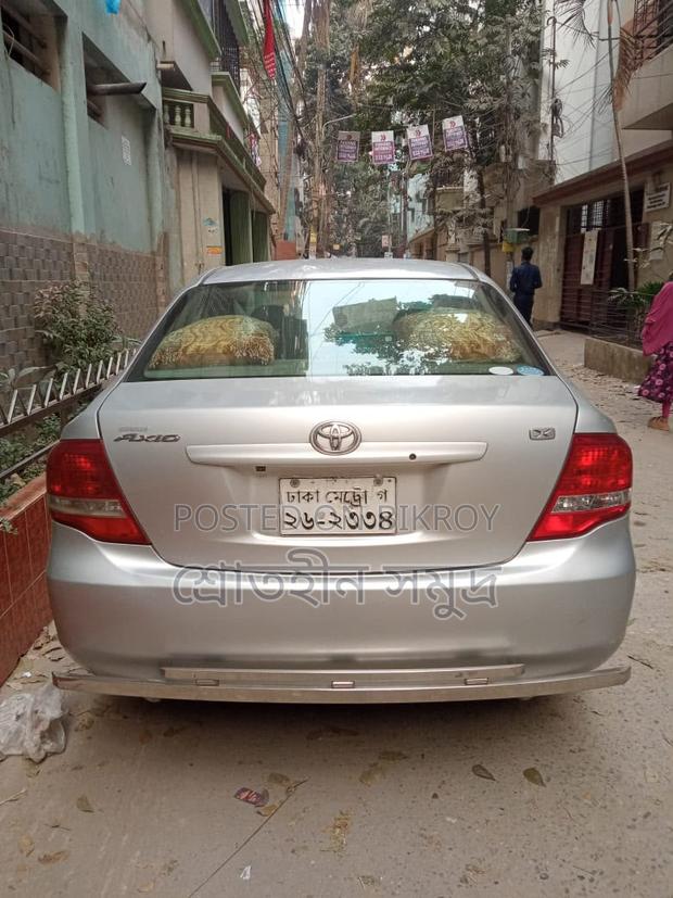 Toyota Axio 2011 Silver