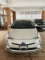 Toyota Prius 2017 Silver for sale