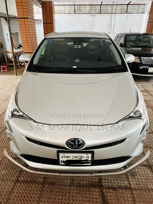 Toyota Prius 2017 Silver
