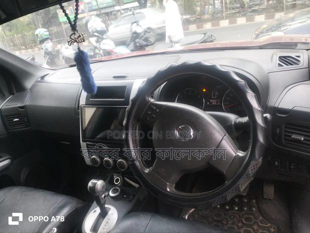 Nissan X-Trail 2011 Maroon