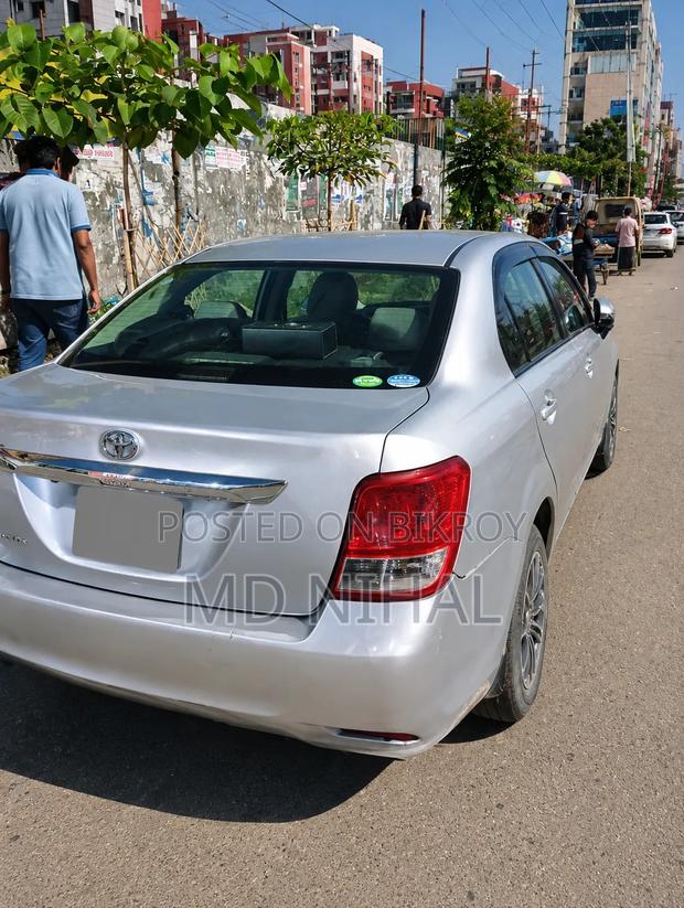 Toyota Axio 2012 Silver