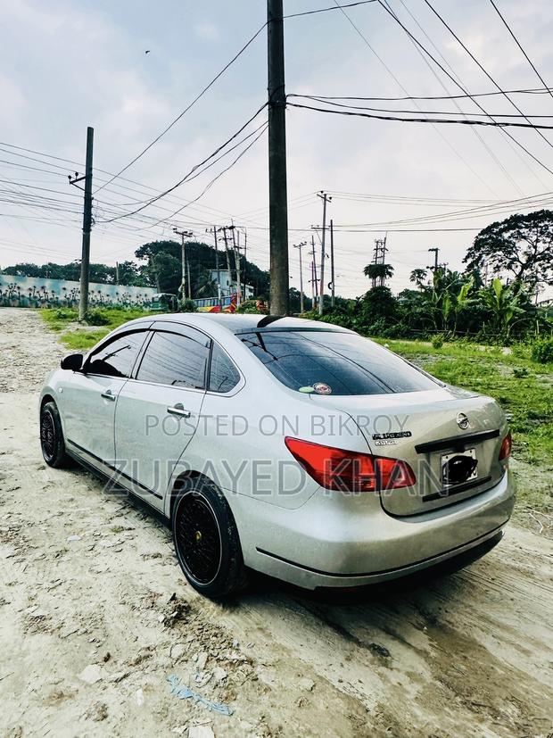 Nissan Bluebird Sylphy 2006 Silver