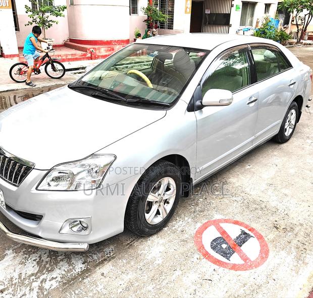 Toyota Premio 2009 Silver