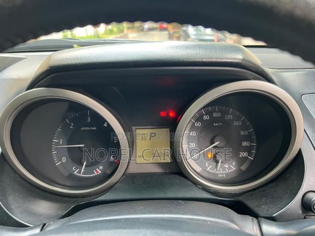 Toyota Land Cruiser Prado 2011 Black