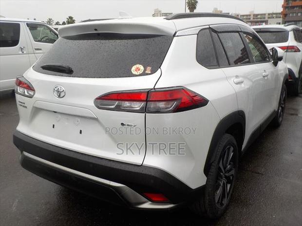 Toyota Corolla Cross 2024 Pearl