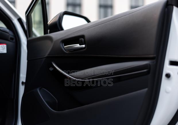 Toyota Corolla Hatchback 2022 White