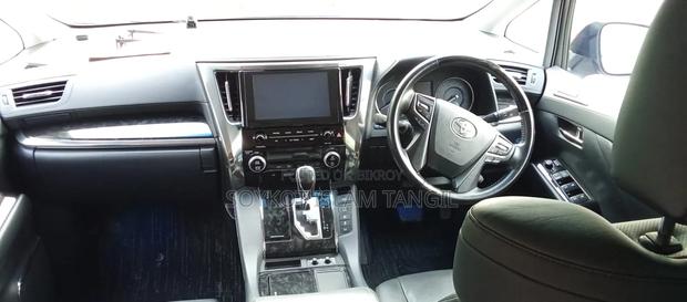 New Toyota Alphard 2020 Gray