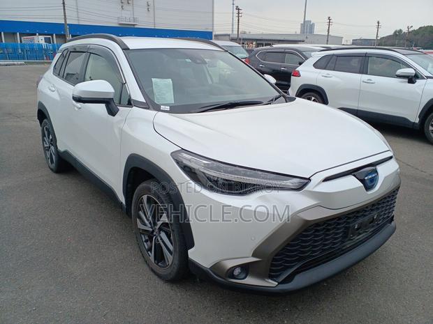 Toyota Corolla Cross 1.8 Hybrid FWD 2021 Pearl
