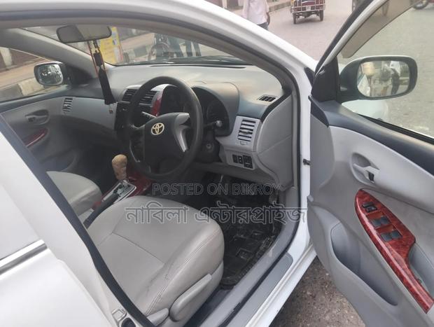 Toyota Axio 2011 White