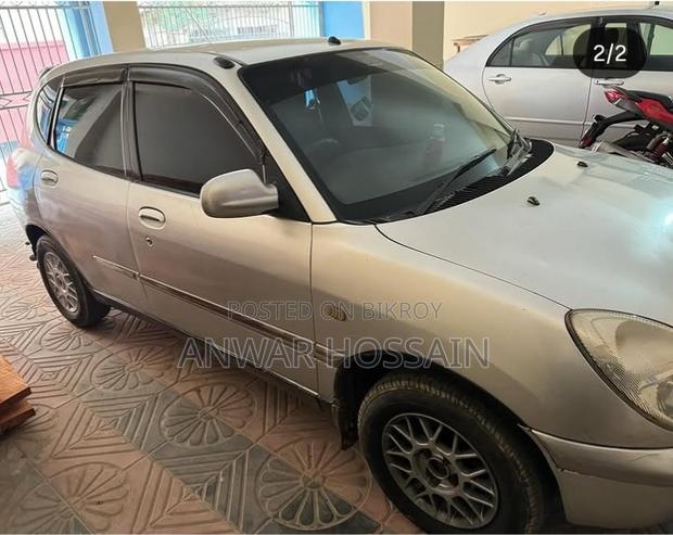 Toyota Duet 1999 Silver