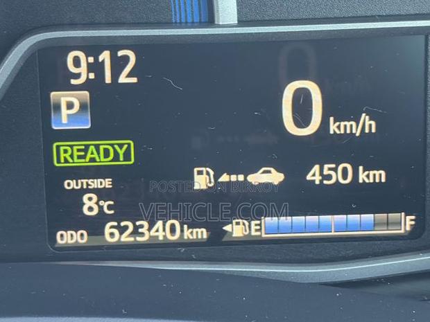 Toyota Corolla Fielder 1.5 Hybrid FWD 2021 Silver