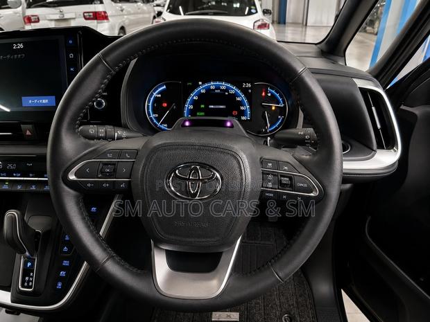 Toyota Voxy 2022 Black