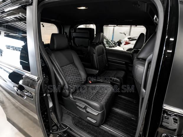 Toyota Voxy 2022 Black