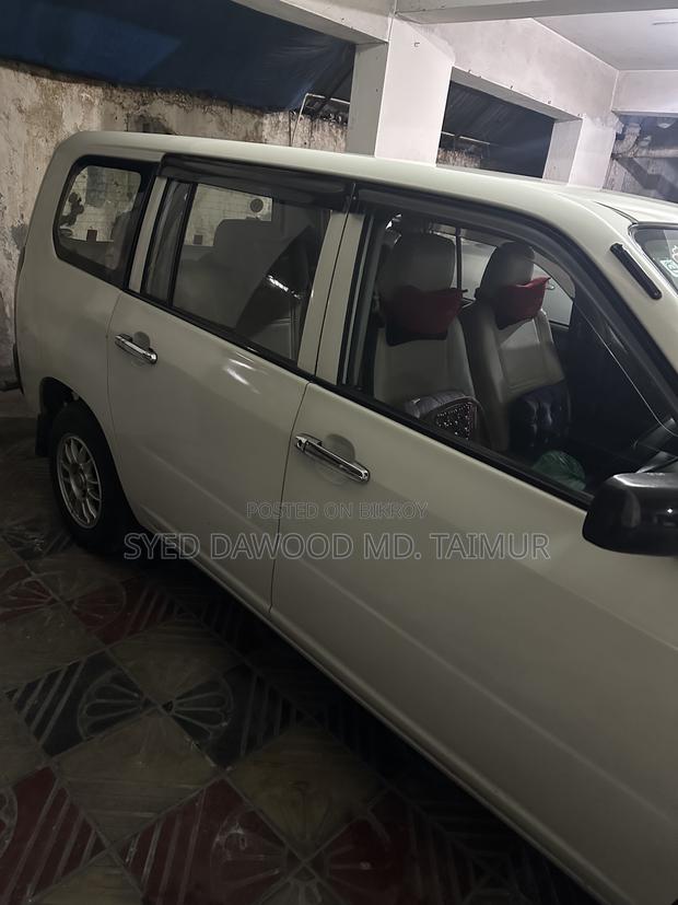 Toyota Probox 2003 Off White