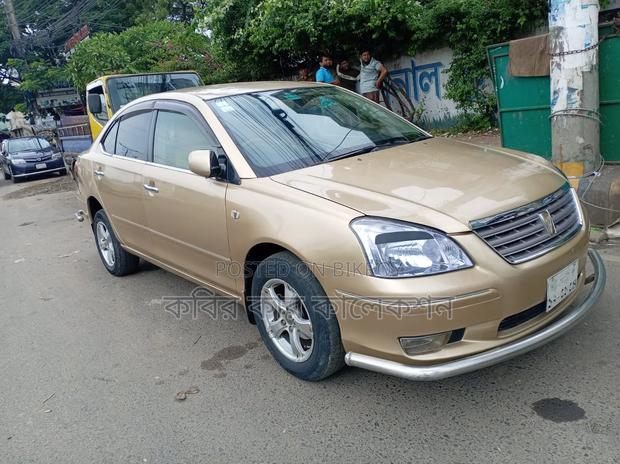 Toyota Premio 2004 Gold