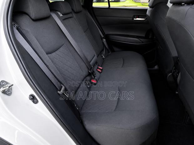 Toyota Corolla Cross 1.8 Hybrid FWD 2021 Pearl