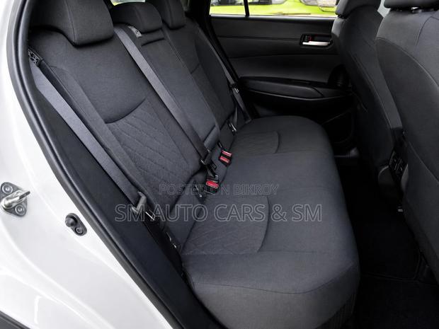 Toyota Corolla Cross 1.8 Hybrid FWD 2021 Pearl