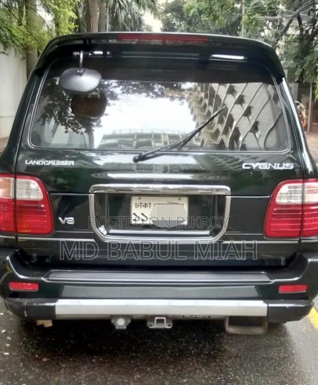 Toyota Land Cruiser Cygnus 4.7 2001 Green