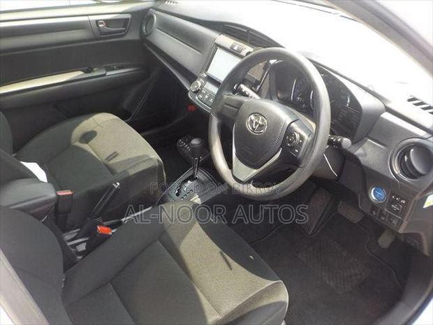 Toyota Axio 2021 White