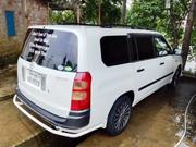 Toyota Succeed 2004 White for sale