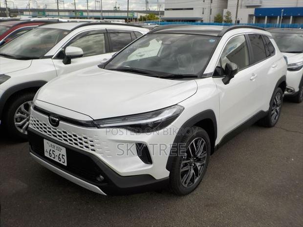 Toyota Corolla Cross 2026 Pearl