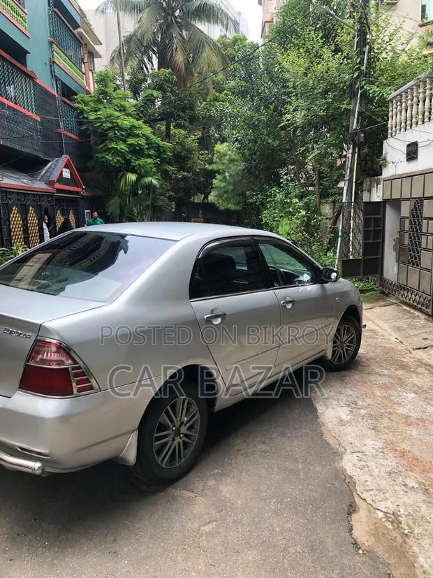 Toyota Corolla 2004 Silver
