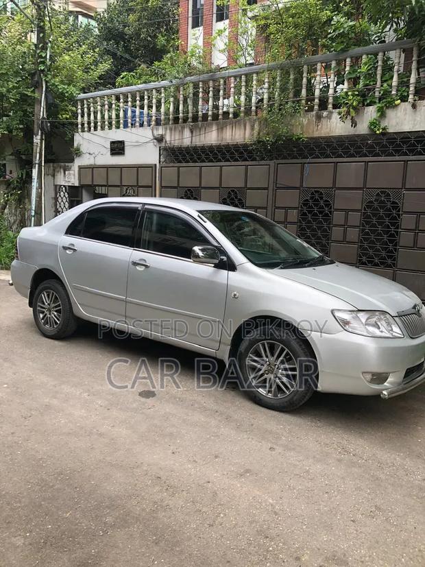 Toyota Corolla 2004 Silver