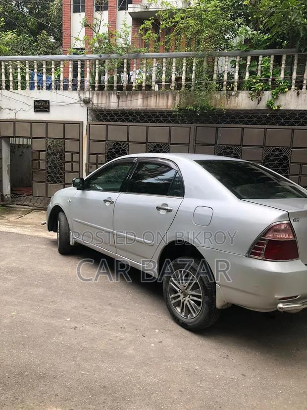 Toyota Corolla 2004 Silver