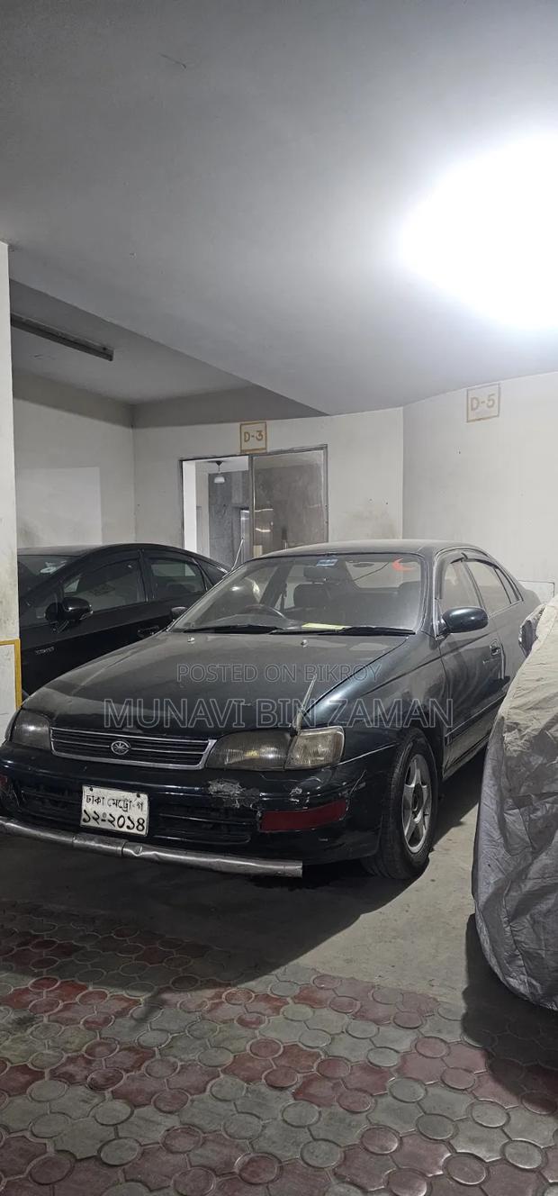 Toyota Corona 1993 Green