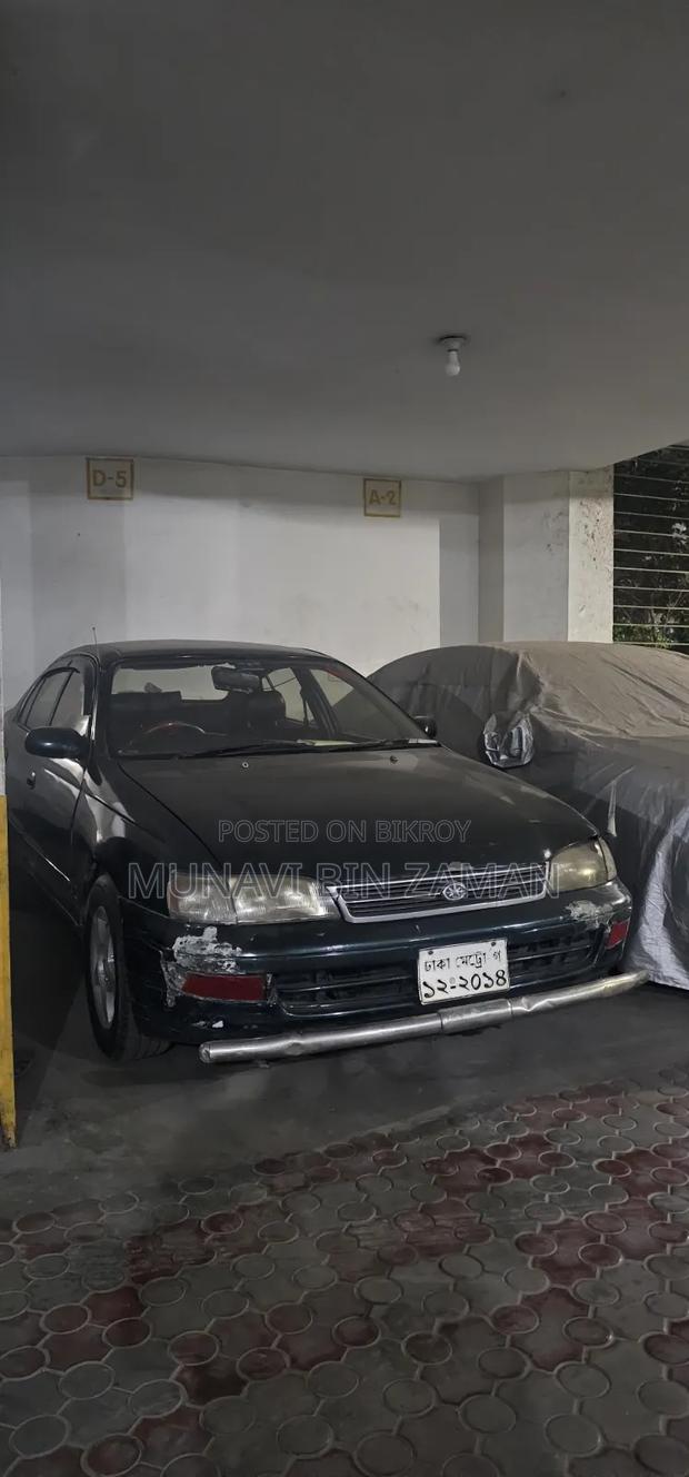 Toyota Corona 1993 Green