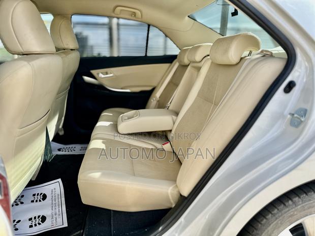 Toyota Premio 1.8 AWD 2020 Pearl