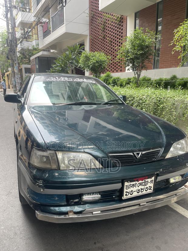 Toyota Vista 1996
