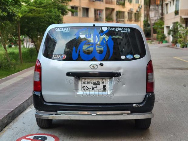 Toyota Probox 2006 Silver