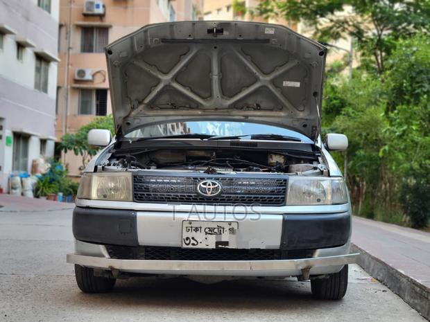 Toyota Probox 2006 Silver