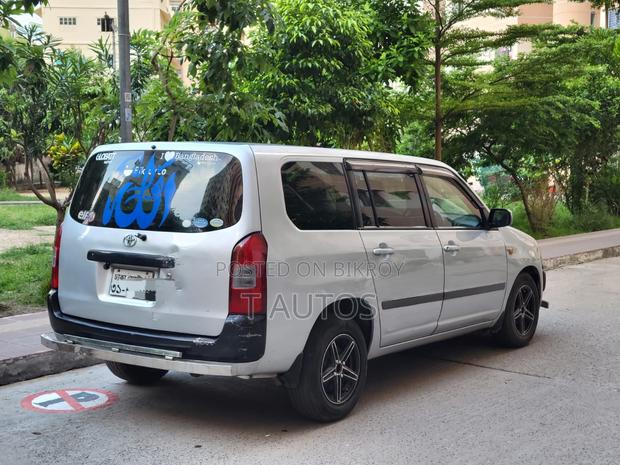 Toyota Probox 2006 Silver